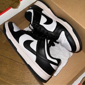 Women’s NIKE Dunk Low